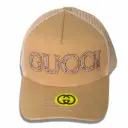 Gorra Gucci beige enmallada