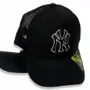 Gorra Beisbolera Enmallada NY negra