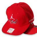 Gorra Beisbolera Jordán Plana roja