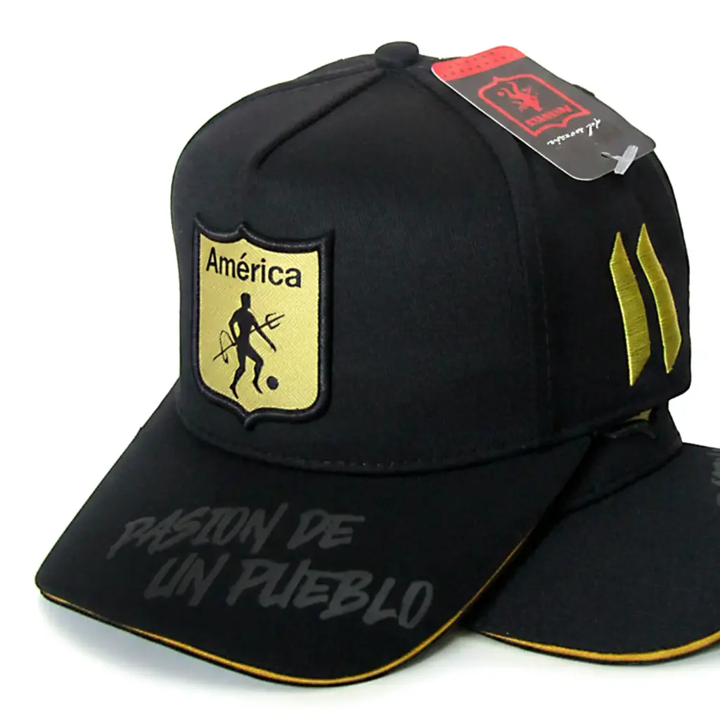 Gorra América de Cali - Pasión de un pueblo negra logo dorado