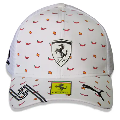 [G49] Gorra Ferrari enmallada blanca