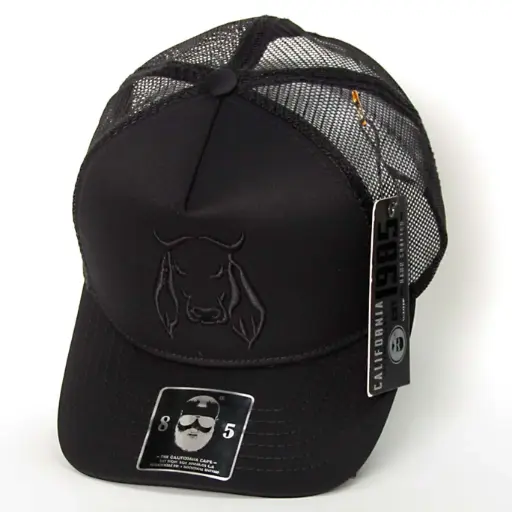 [G539] Gorra California Bordada Logo Vaca Enmallada negra